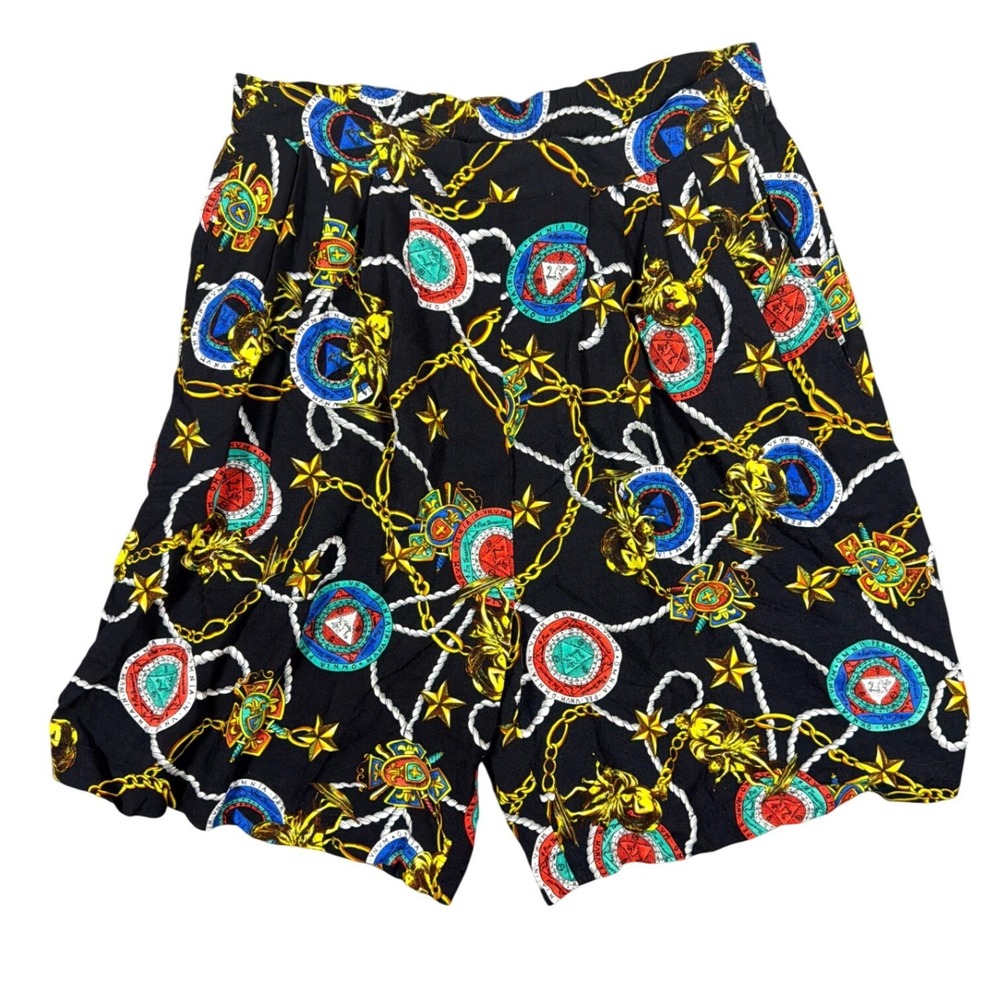 Cabazon Shorts Womens L Novelty Chain Crest Print Black Pleated High Rise Rayon
